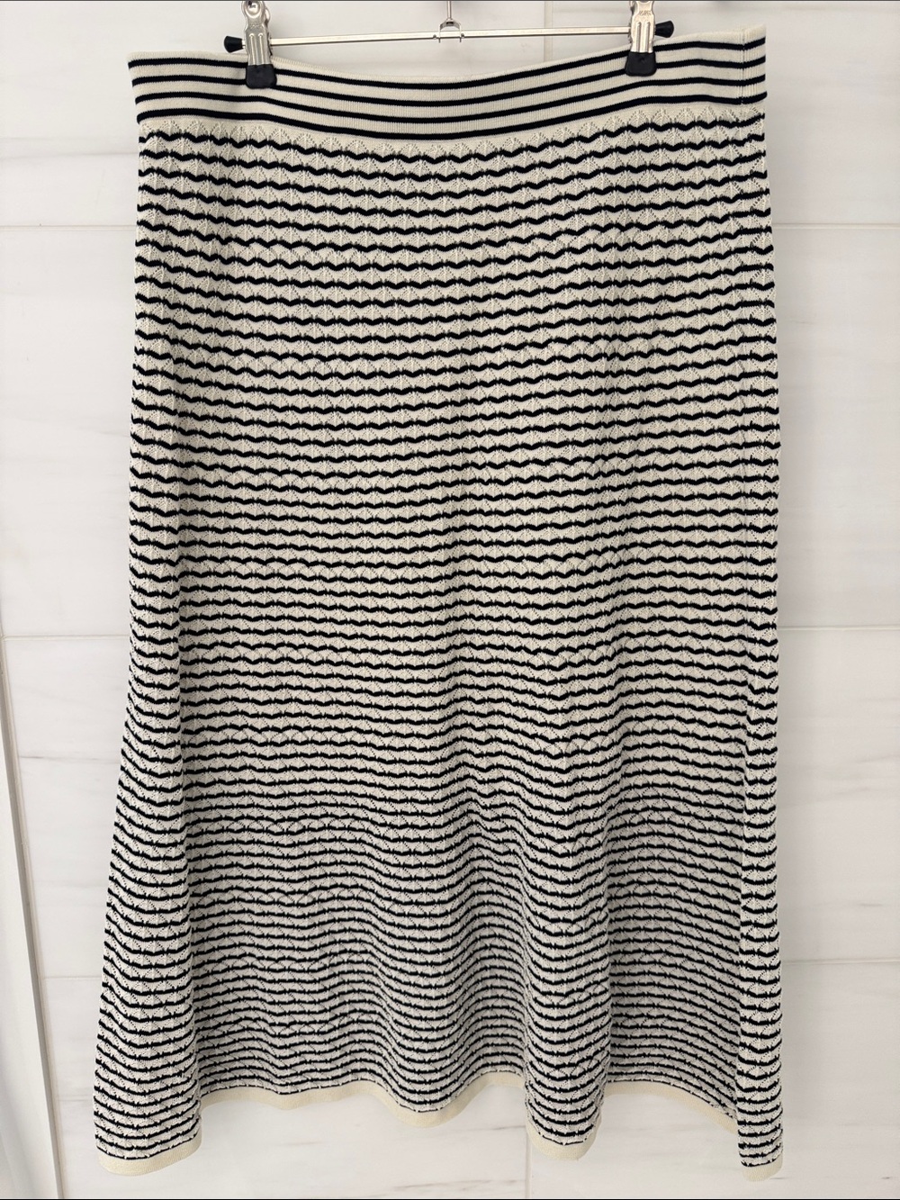 Club Monaco Diamond Pointelle Skirt in Navy Mix